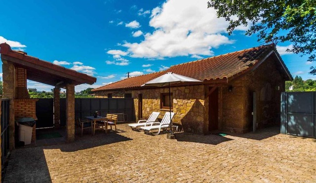 Casa das Vinhas (Camélias de Basto-Turismo Rural)