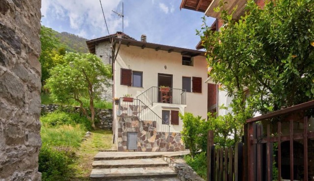 Casa Dascio by Interhome