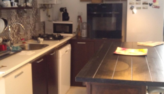 CASA DORI 6 beds, kitchen, 2 bathrooms, terrace. Great location, also for companies