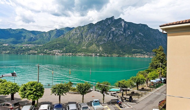 Casa Glicine On The Lake, Vintage 4 Br Apartment With Garden By Halldis