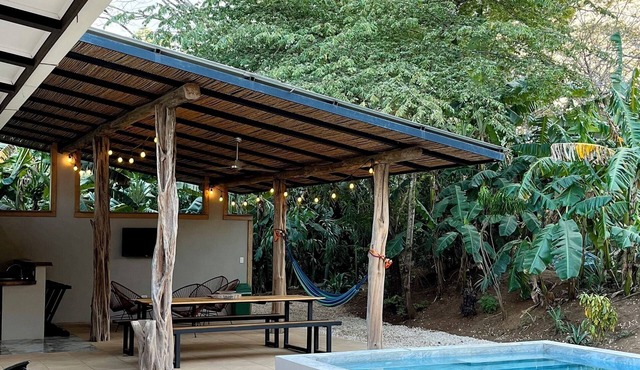 CASA ULYSSE 2-bedroom house near Tamarindo with swimming pool in the nature