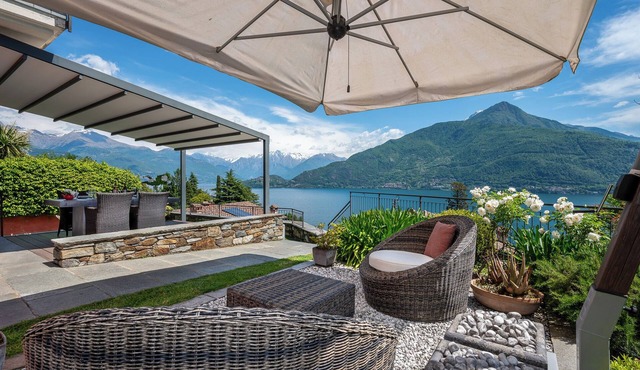 Casa Verde holiday home with panoramic lake view