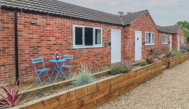 CATLEY, pet friendly, with a garden in Billinghay, Lincolnshire