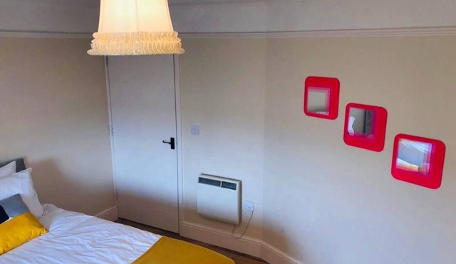 Chafford Fairview - Stylish Cosy Apartment