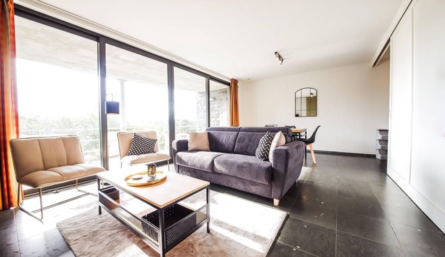 Chalet near Durbuy with Pool & Nature Trails