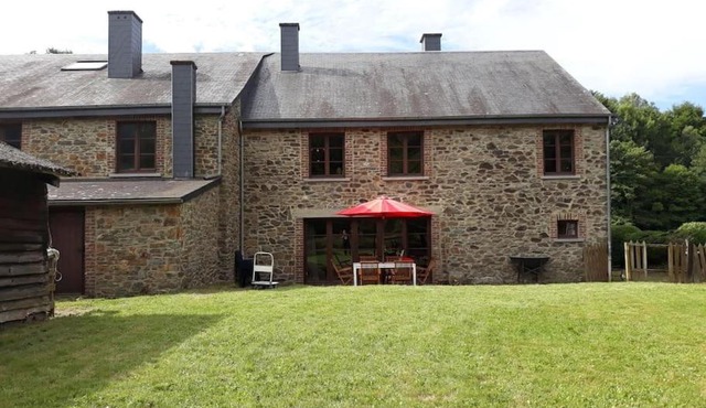 Charmante maison de caractère à 2Km de Redu