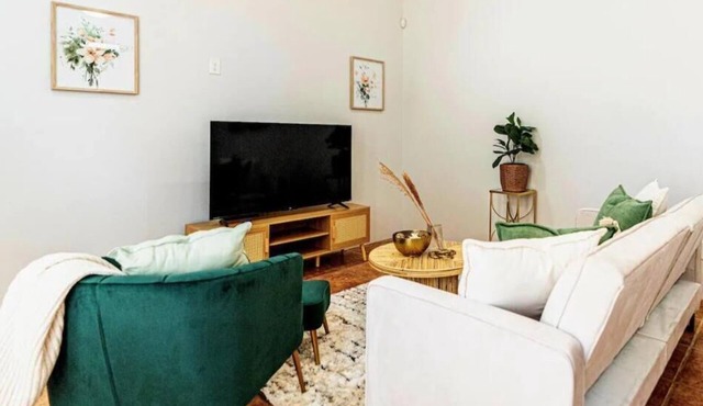 Charming Downtown Retreat in ABQ