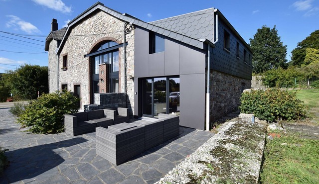 Charming Holiday Home in Sainte-Ode with Terrace