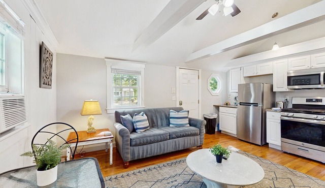 Charming updated bungalow with firepit, WiFi, & dog-friendly, near beach
