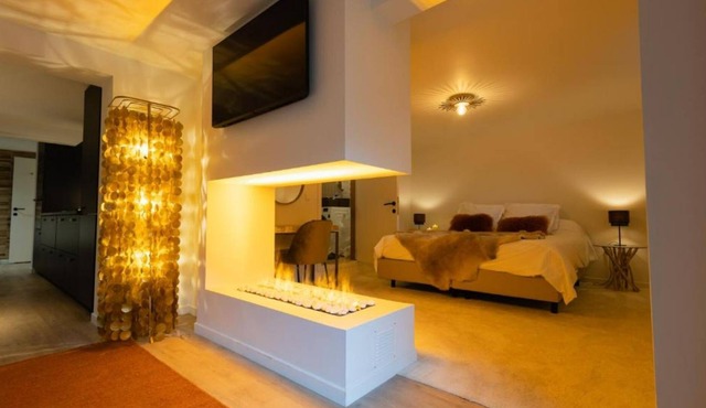 Chez Blanche - Luxury Suite | Balneo | Traditional and Infrared Sauna