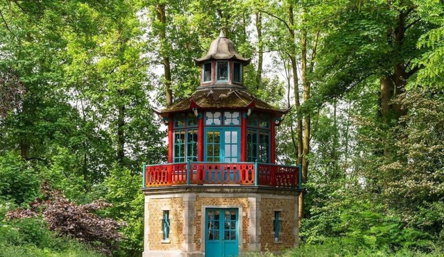 Chinese pavilion at the château