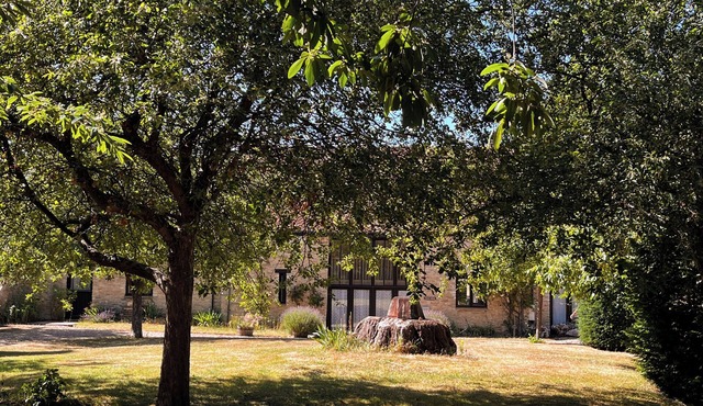 Coach House - converted barn with scenic views