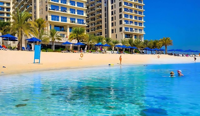 Comfortable 1-Bedroom Vacation Apartment Affordable Beachfront Holiday Island