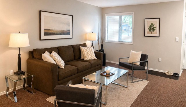 ⭐ Comfortable 1 Bedroom Suite in Amenity Rich Resort – Sleeps 4
