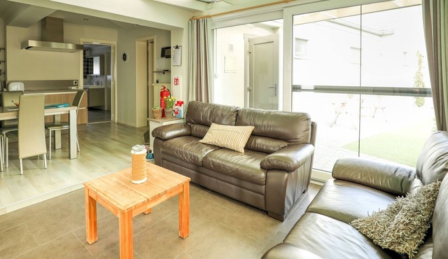 Comfy Holiday Home in Geetbets with Garden