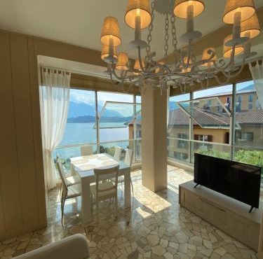 Como Lake Panorama Apartment