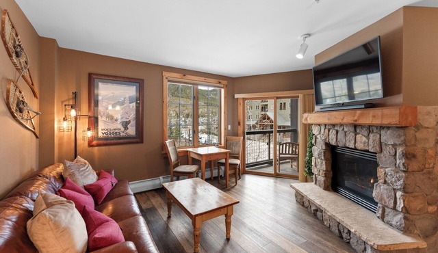 Condo Overlooking Dercum Square, 2 Min Walk to Lifts, Shops & Dining!