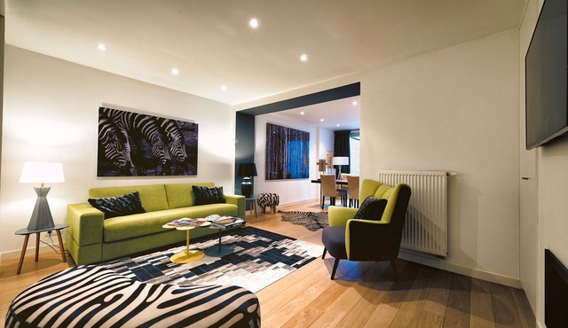 Contemporary One-Bedroom Apartment with Private Garden - Avenue Louise