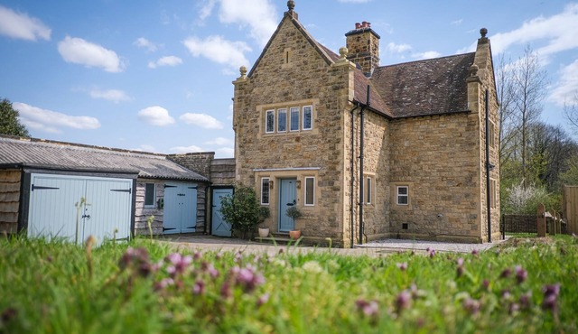 Costers Lodge - sleeps 6 guests in 3 bedrooms