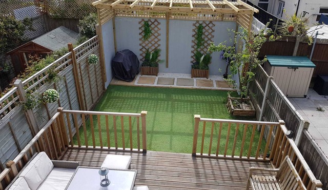 Cosy 4 bed house in great location.
