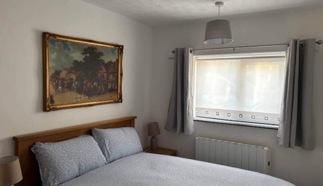 Cottage 1, a Cosy Retreat with Secure Parking
