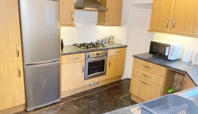 Cottage holiday home hot tube london