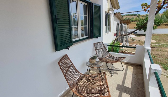 Country Cottage - Tomar