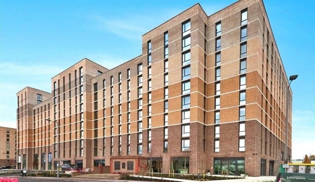 Cozy 1 bed apartmrnt Luton Airport