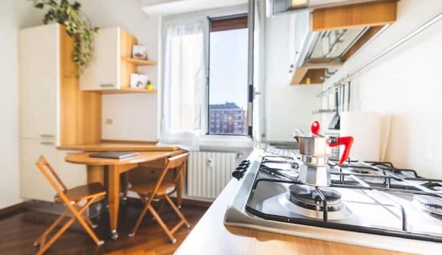 Cozy flat for 2, close to the underground