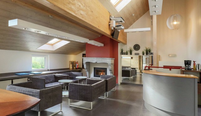 Cozy Holiday Home in Sainte-Ode with Sauna