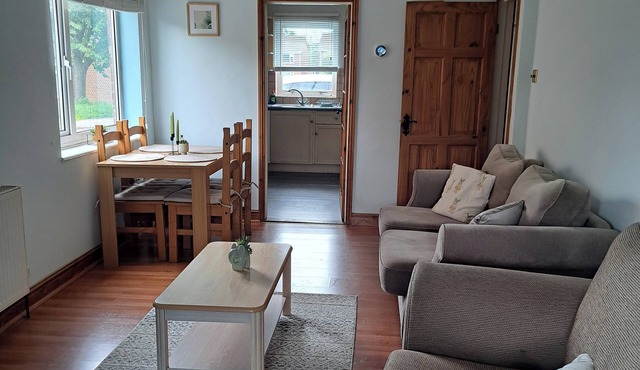Cute little 2 bed near Cambridge