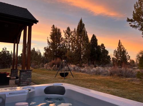 Dara Oaks 5br 3 5bath