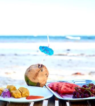 Diani Beachfront Villa Amani at Diani