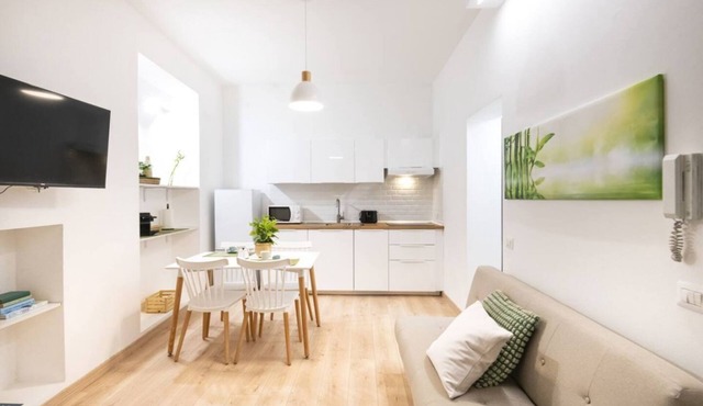 Easylife - Newly renovated with all amenities