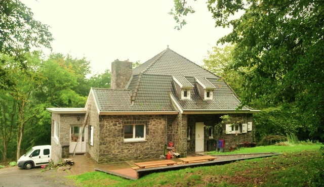 Eco Hilltop Home in Falaën