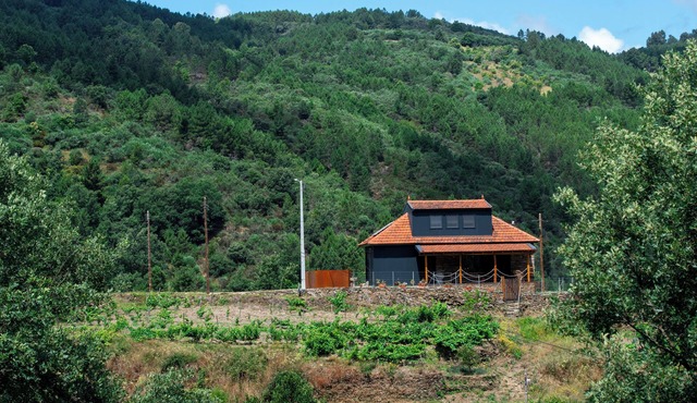 Eira Velha House