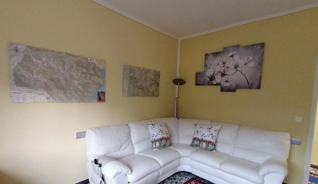 Elena Holiday Home: House with garden, children's paradise, private parking