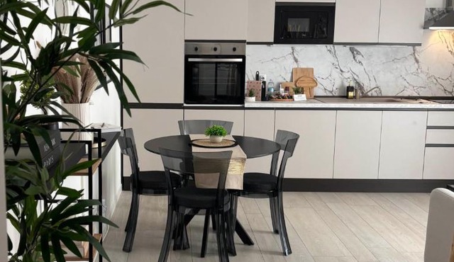Elica Apartment Near Bergamo Airport & Private Garden