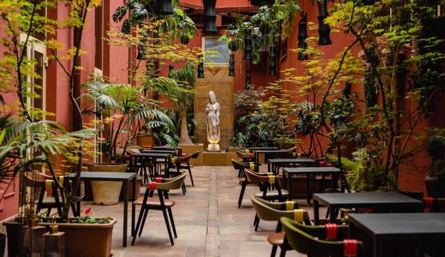 Enterprise Hotel Design & Boutique