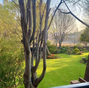 Entire Apartment in Eldoraigne, Centurion
