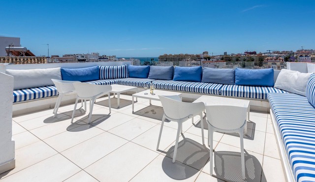 ESTEPONA TOWN CENTRE 2339