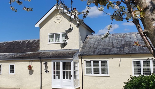 Exclusive Coach House on Private Country Estate
