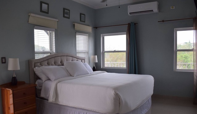 Executive Suite, Fully Furnished Luxury Apartments