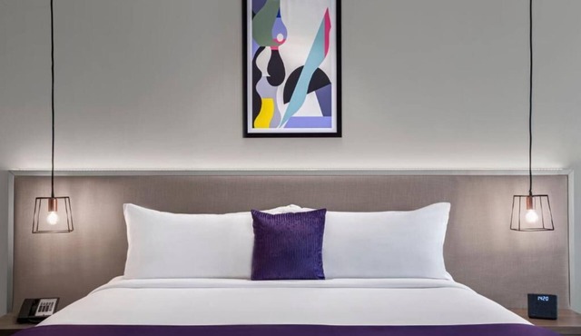 Executive Suite Near To Burj Khalifa Metro Dubai