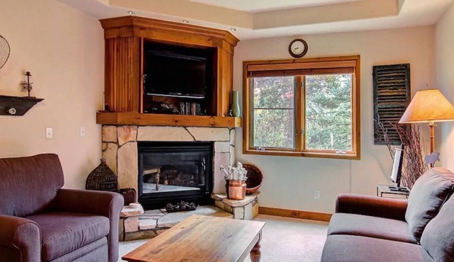 Experience cozy mountain living at Tyra Riverbend 111 - Shared Amenities!