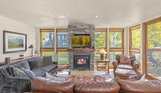 Experience Telluride this SUMMER! Book now