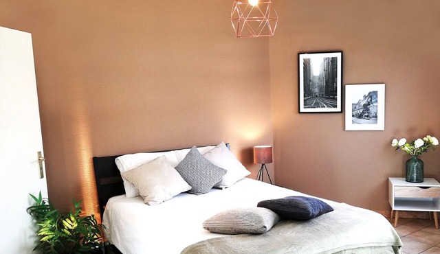 FLEXappartment 3 bedrooms comfort, 11 kms from Mons, 8 kms from La Louvière