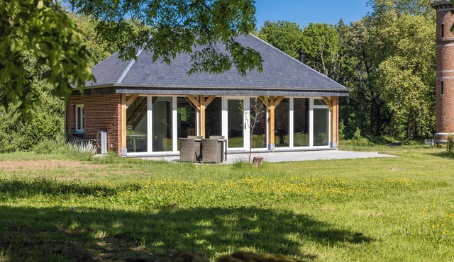 Forest cottage on quiet estate. Close to Pairi Daiza Shape Google Jurbise - Mons