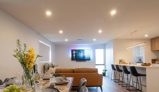 Games Room | Pet friendly | Walk to supermarket
