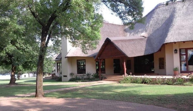 Gentleman's Estate on the Vaal River